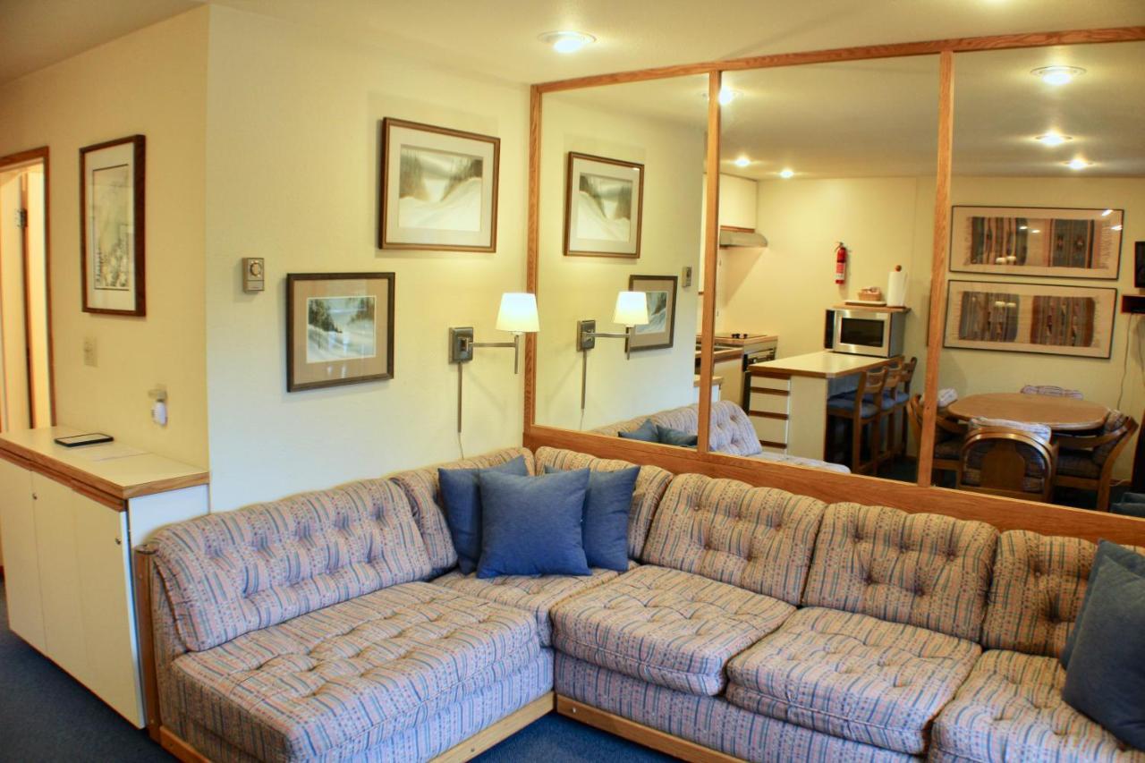 Crystal Chalets Greenwater 외부 사진