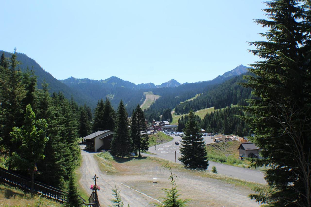 Crystal Chalets Greenwater 외부 사진