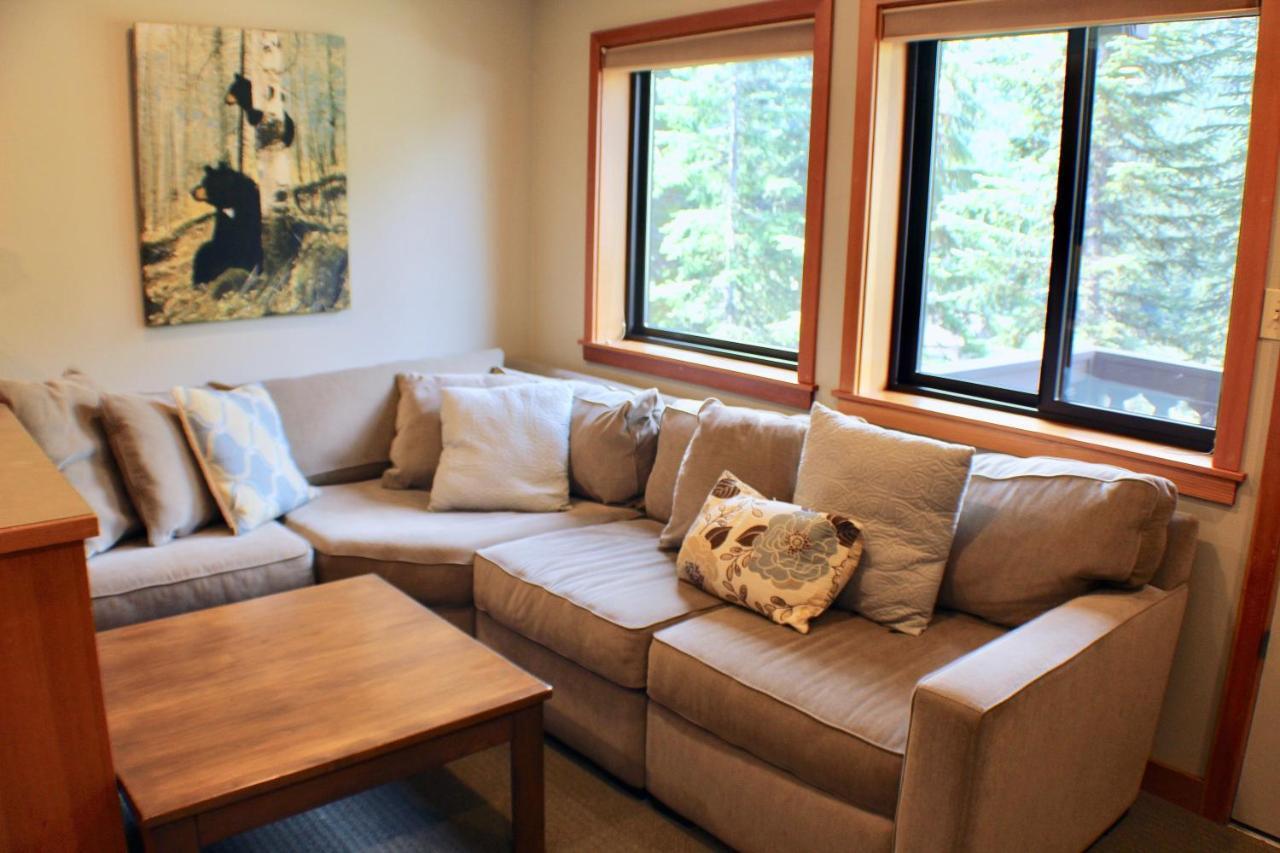 Crystal Chalets Greenwater 외부 사진